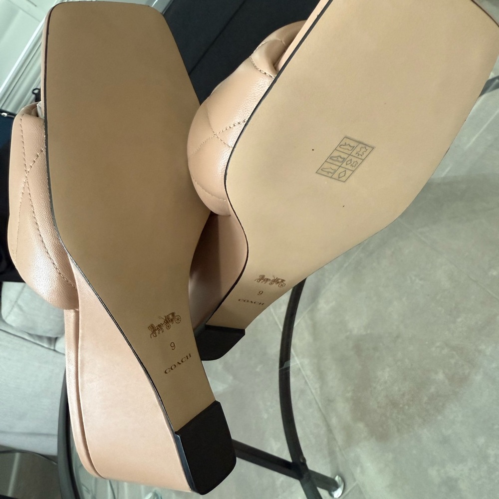 NWB Coach Emma Quilted Wedge - Picture 8 of 12